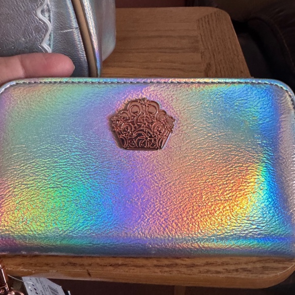 Wicked Glinda Iridescent Mini Backpack & Wallet with Shell Design main image 3